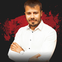 Основатель и организатор клуба Мафия